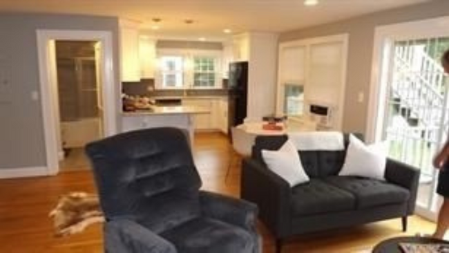 18 Brooks Ave, Unit 1 in Arlington, MA - Foto de edificio - Building Photo