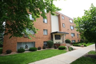 2001 Bryant Ave S in Minneapolis, MN - Building Photo - Building Photo