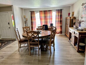 1424 N Country Club Cir in Carlsbad, NM - Building Photo - Building Photo