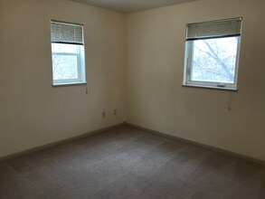 415 Wild Rose Ln in Parachute, CO - Building Photo - Building Photo