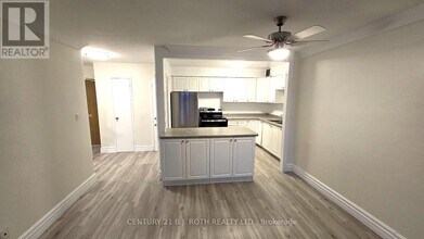 2 Grove St E in Barrie, ON - Building Photo - Building Photo