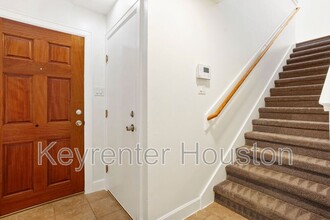 3658 Main Plaza Dr in Houston, TX - Building Photo - Building Photo