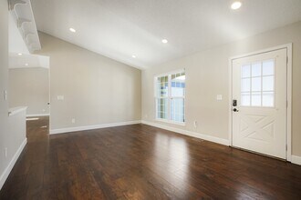 5729 S Nepal Way in Centennial, CO - Building Photo - Building Photo