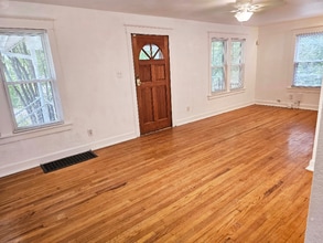 4438 NE Kelsey Rd in Kansas City, MO - Building Photo - Building Photo
