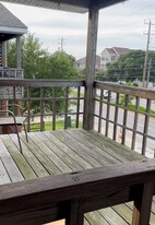 741 W Ocean View Ave in Norfolk, VA - Building Photo