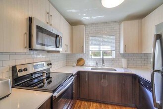 880 North Highland Avenue Northeast-Unit -1 in Atlanta, GA - Building Photo - Building Photo