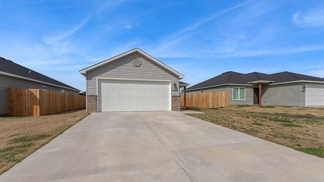 property at 2525 E Fox Mdw St