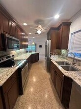 122 Chesapeake Ave in Tampa, FL - Building Photo - Building Photo