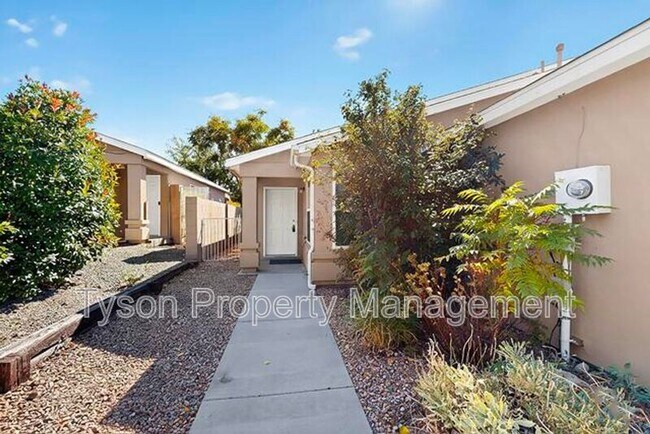 11204 Miravista Pl SE in Albuquerque, NM - Building Photo - Building Photo