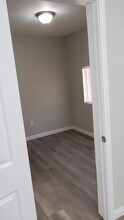 21629 Cottonwood Ave in Moreno Valley, CA - Building Photo - Building Photo