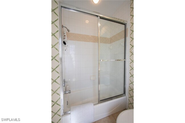 property at 476 1st Ave N