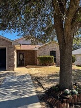 3130 Castillo Dr in Dallas, TX - Building Photo - Building Photo