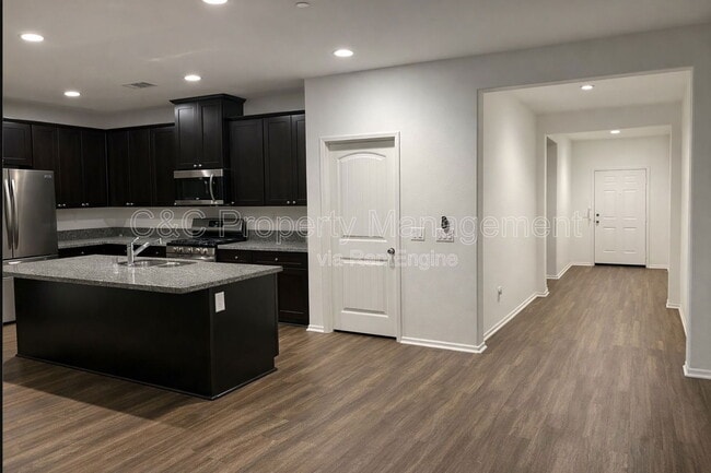 620 Brittania Rd in Hemet, CA - Building Photo - Building Photo