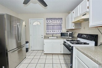 112 N Columbus Ave in Mount Vernon, NY - Building Photo - Building Photo