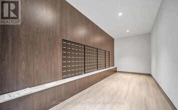 8010 Derry Rd in Milton, ON - Building Photo - Building Photo