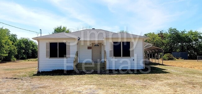 property at 105 Windsor St