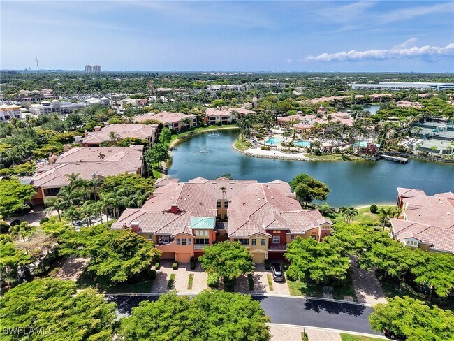 property at 8532 Via Lungomare Cir