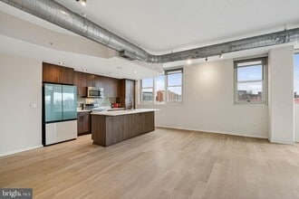 3409 Wilson Blvd in Arlington, VA - Building Photo - Building Photo