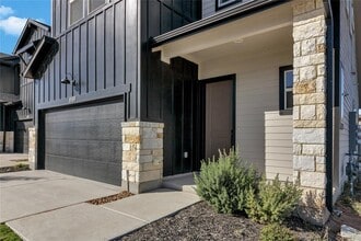 8589 Meridy Lp in Hutto, TX - Building Photo - Building Photo