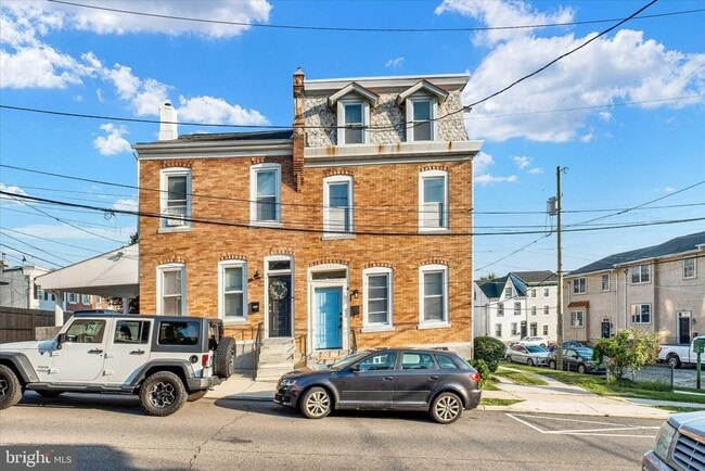 property at 205 Hermitage St