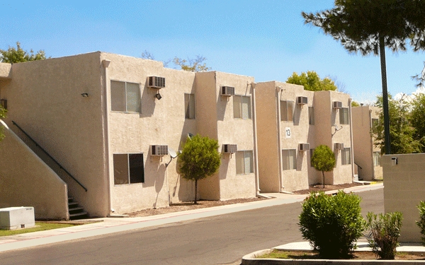 Summer Place Apartments in Las Vegas, NV - Building Photo - Building Photo