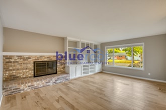 10135 SW Inez St in Tigard, OR - Building Photo - Building Photo