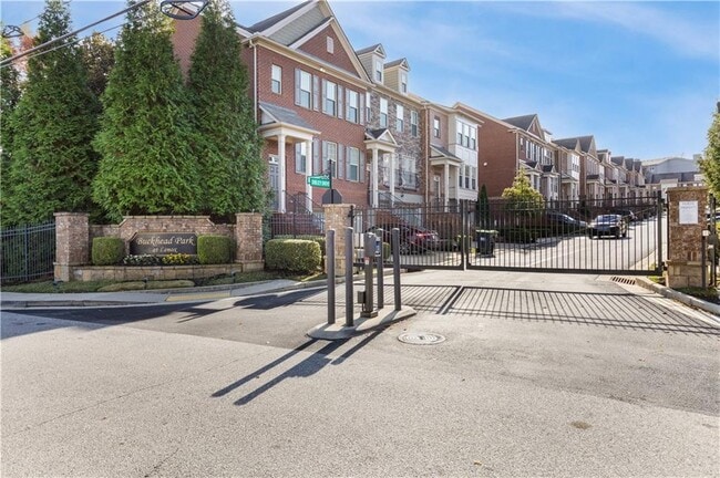 2541 Sibley Dr in Atlanta, GA - Building Photo - Building Photo