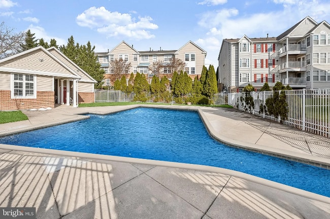 6404 Bayberry Ct in Elkridge, MD - Building Photo - Building Photo