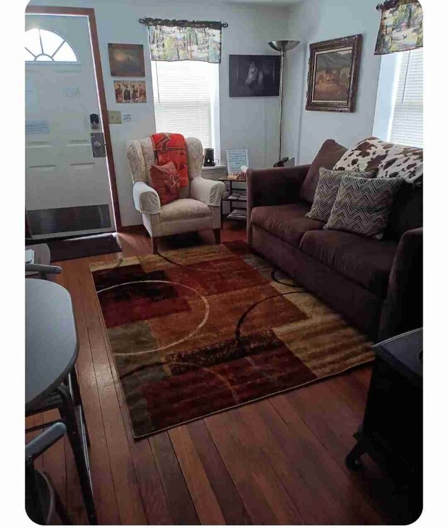 524 Elm St in Elko, NV - Building Photo - Building Photo