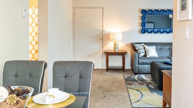 Aspen Park Apartments in Northglenn, CO - Foto de edificio - Building Photo