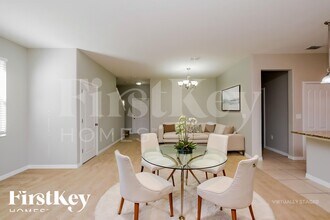 10522 White Peacock Pl, Unit 2113 in Riverview, FL - Building Photo - Building Photo