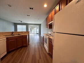 3730 Creswick Cir in Orange Park, FL - Building Photo - Building Photo