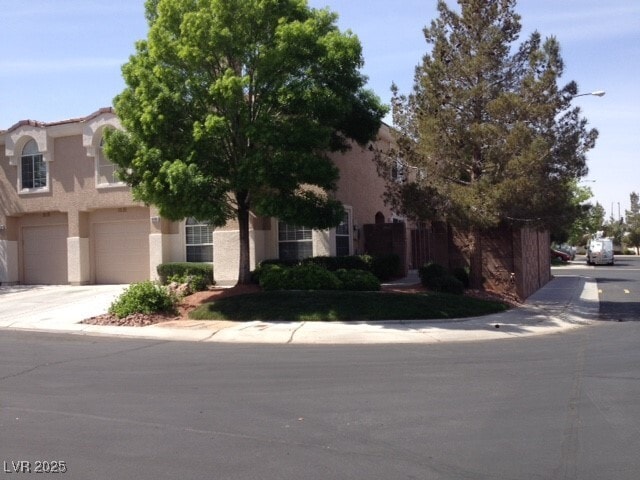 10103 Tumbling Tree St in Las Vegas, NV - Building Photo