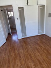 2576 N Buena Vista St, Unit 2576 in Burbank, CA - Building Photo - Building Photo