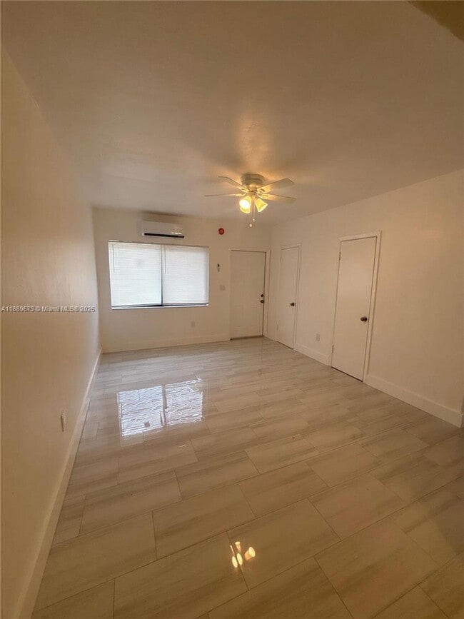 671 SW 7th St in Miami, FL - Building Photo - Building Photo