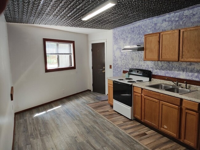 56 Sunset Ln in Willow Creek, CA - Building Photo - Building Photo