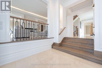 104 Dexter Rd in Richmond Hill, ON - Building Photo - Building Photo