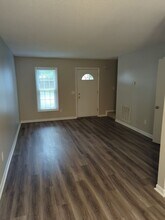 13 Londonderry Square in Cayce, SC - Building Photo - Building Photo