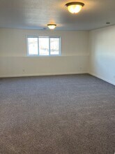 310 Toronto Dr in Hillsboro, ND - Building Photo - Building Photo