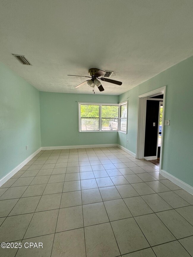706 Bay Ave in Panama City, FL - Building Photo - Building Photo
