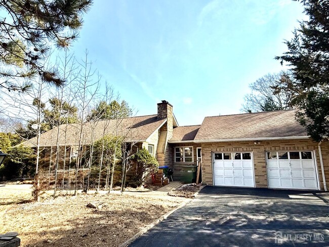 34 Parker Rd in Edison, NJ - Building Photo - Building Photo