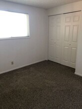 1287 Kenray Loop in Springfield, OR - Building Photo - Building Photo