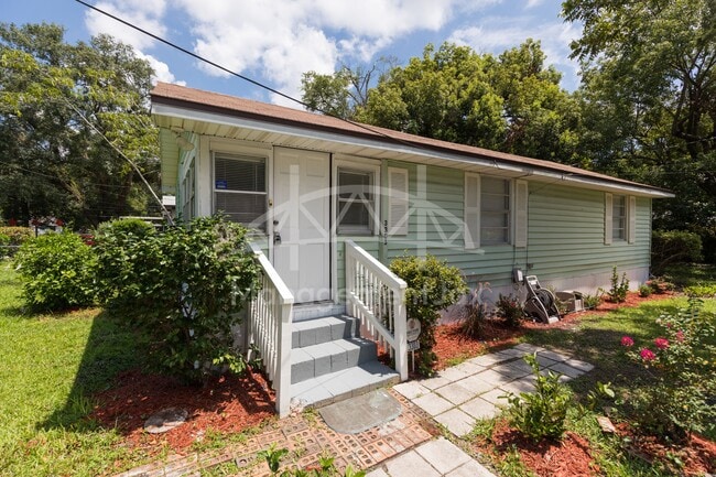 3303 Jones St in Jacksonville, FL - Building Photo - Building Photo