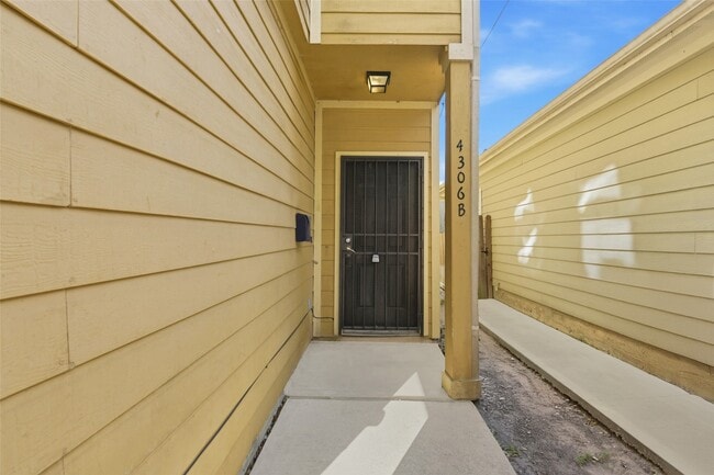 property at 4306 Maggie St