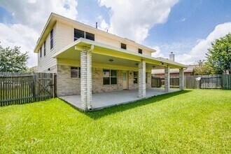8310 CORIANDER LN in Baytown, TX - Building Photo - Building Photo