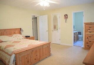 451 Stark St in Commerce, GA - Building Photo - Building Photo