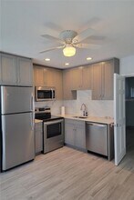 605 69th Ave in St Pete Beach, FL - Building Photo - Building Photo