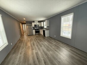 79 Third St. Unit 79 in Dearborn Heights, MI - Building Photo - Building Photo