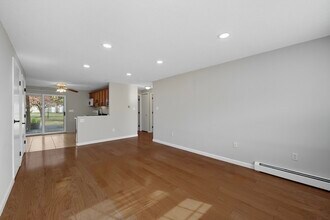 10 Washington Park Dr in Andover, MA - Building Photo - Building Photo