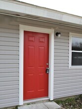 29194 W Karen St in Denham Springs, LA - Building Photo - Building Photo